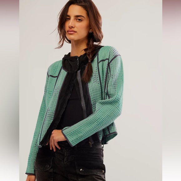 Free People Jackets & Blazers - NWOT Free People Tavi Quilted Jacket Small